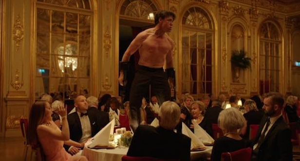 Terry Notary as Oleg in The Square